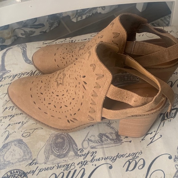 Booties - Picture 2 of 3